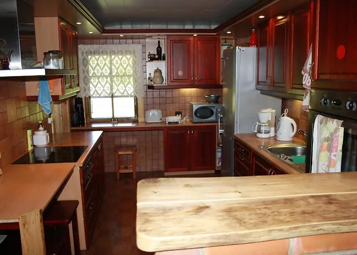 Tourist Farm منتزه العطل *